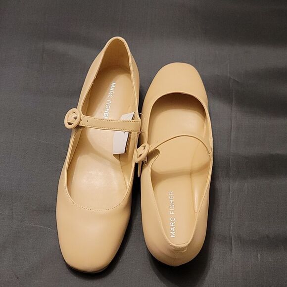 BRAND NEW  MARC MARY JANE CHUNKY LOW  HEEL ROUND TOE ANKLE STRAP FLATS - Picture 5 of 16